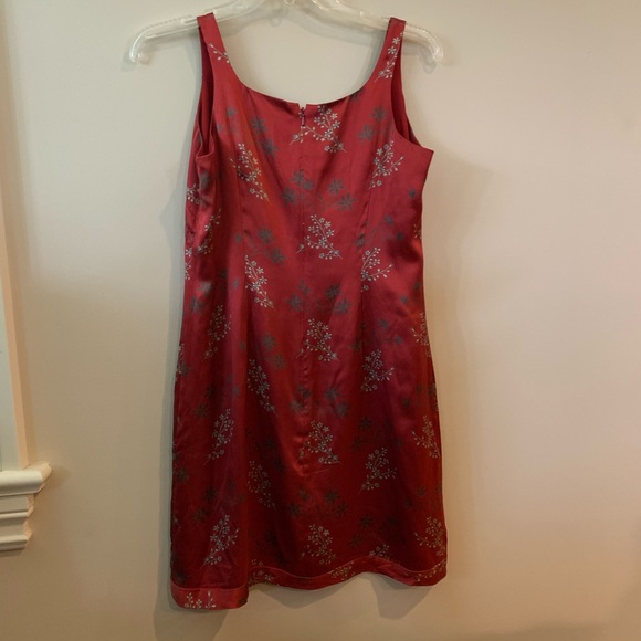 Banana Republic silk dress - Picture 2 of 10